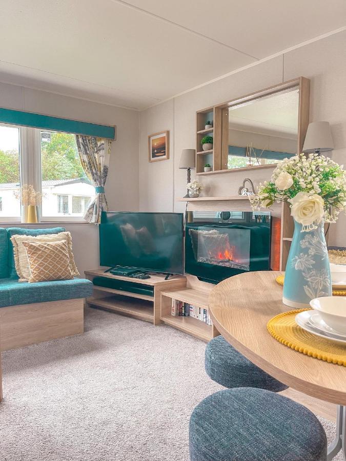 Spacious Caravan - Thorpe Park Cleethorpes Humberston
